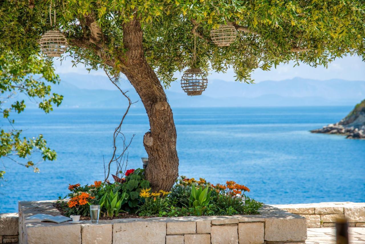Villa Terra Del Nonno With Sea Views & Pool Гайос Экстерьер фото